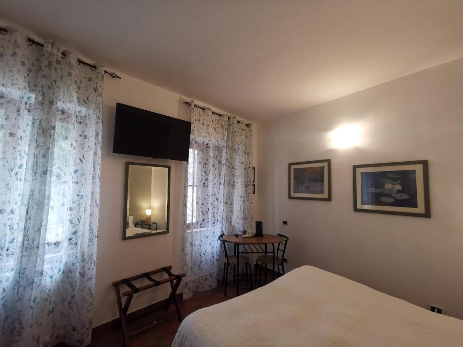 Locanda Dell'Arcangelo Rocca Massima Luaran gambar
