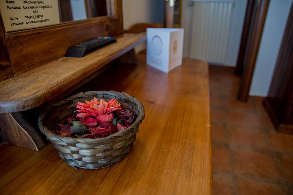 Locanda Dell'Arcangelo Rocca Massima Luaran gambar